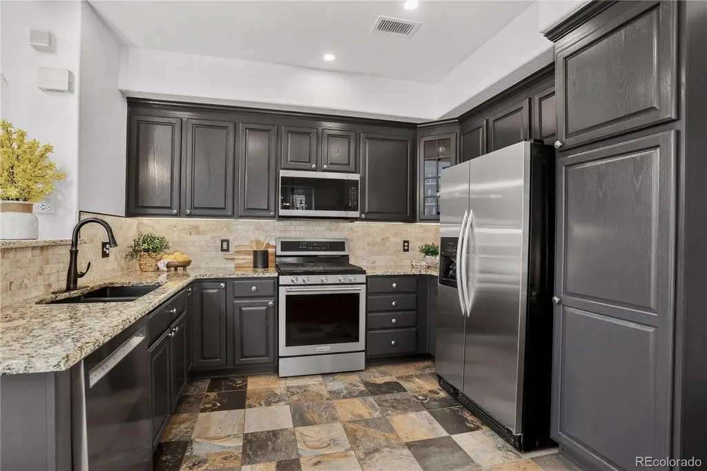 3851 Stonebrush Drive Littleton CO 80126