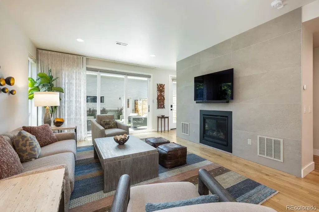 1529 Adams Street Denver CO 80206