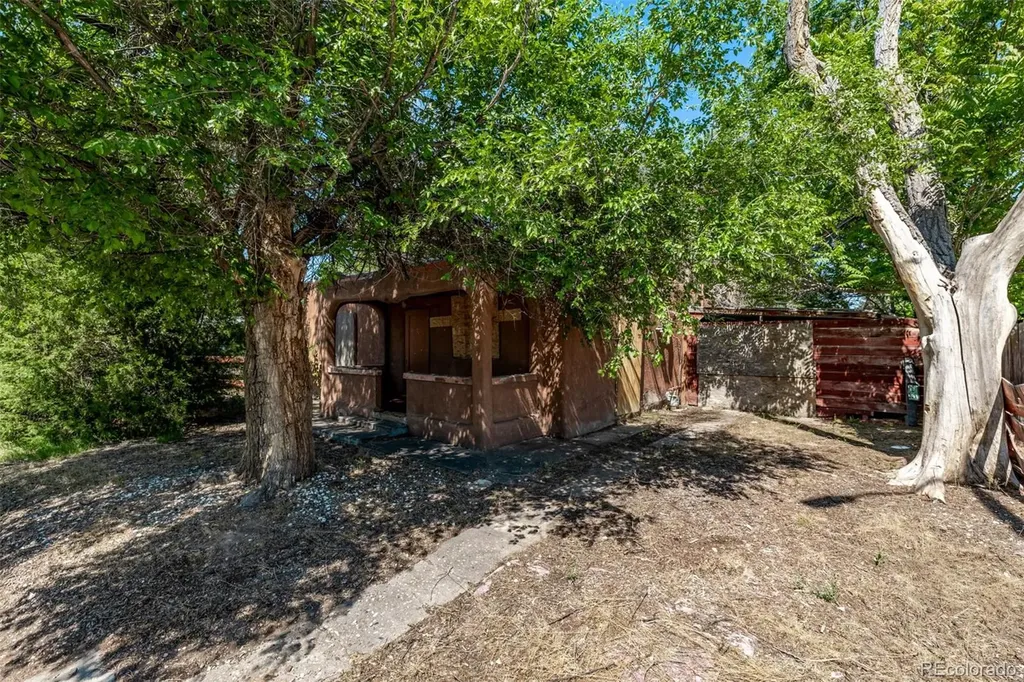2708 Poplar Street Pueblo CO 81004
