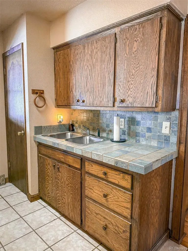 206 La Font Drive Creede CO 81130