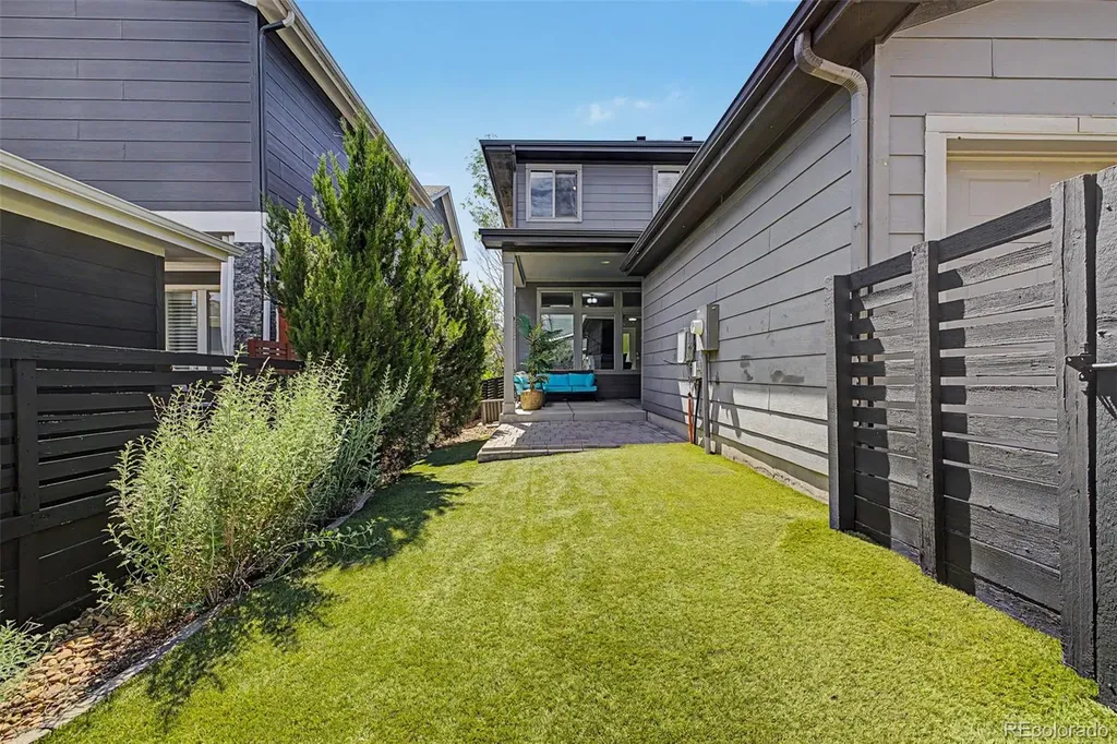 6710 Larsh Drive Denver CO 80221