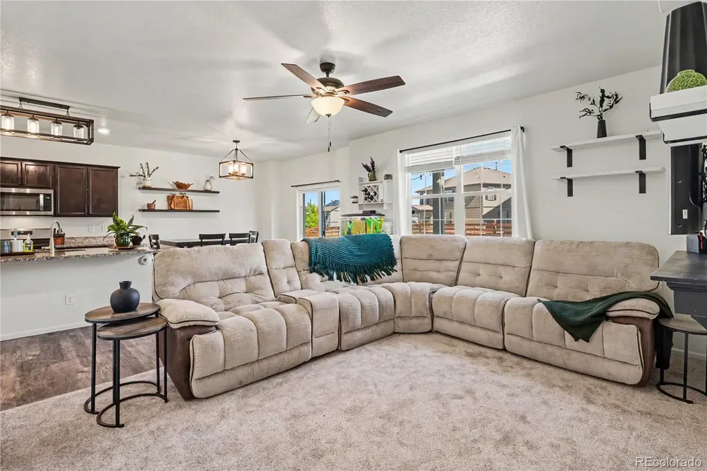 4452 S Ukraine Court Aurora CO 80015
