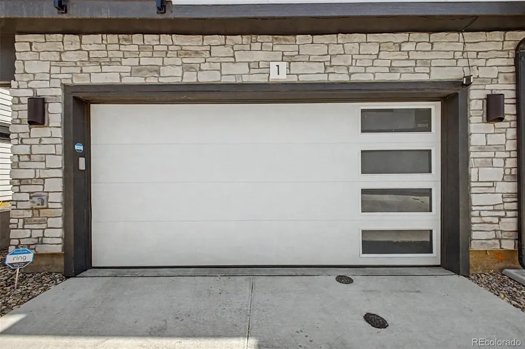 2046 S Holly Street Denver CO 80222