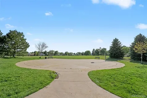 933 S Evanston Circle Aurora CO 80012