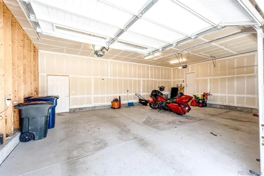 56300 E 25th Avenue Strasburg CO 80136