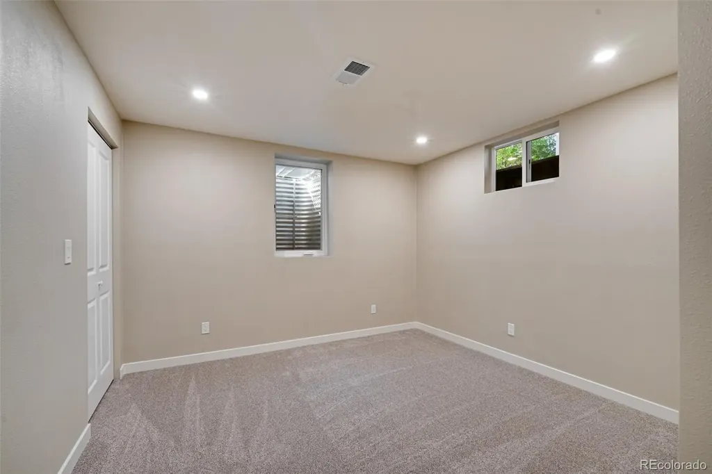 6930 Alan Drive Denver CO 80221