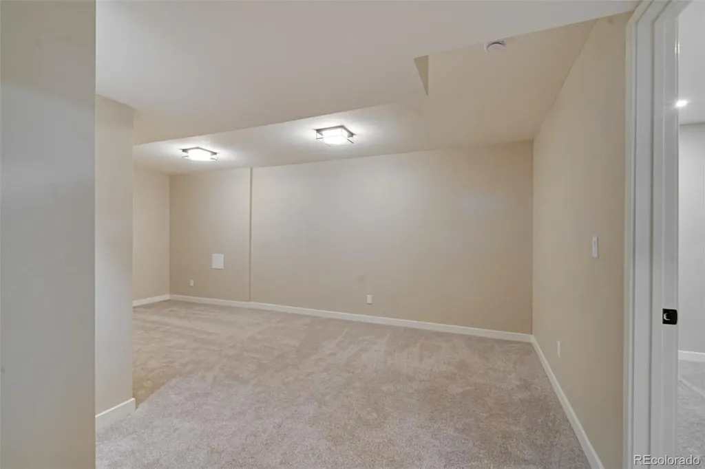 6930 Alan Drive Denver CO 80221