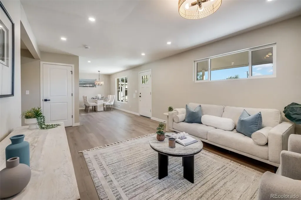 6930 Alan Drive Denver CO 80221