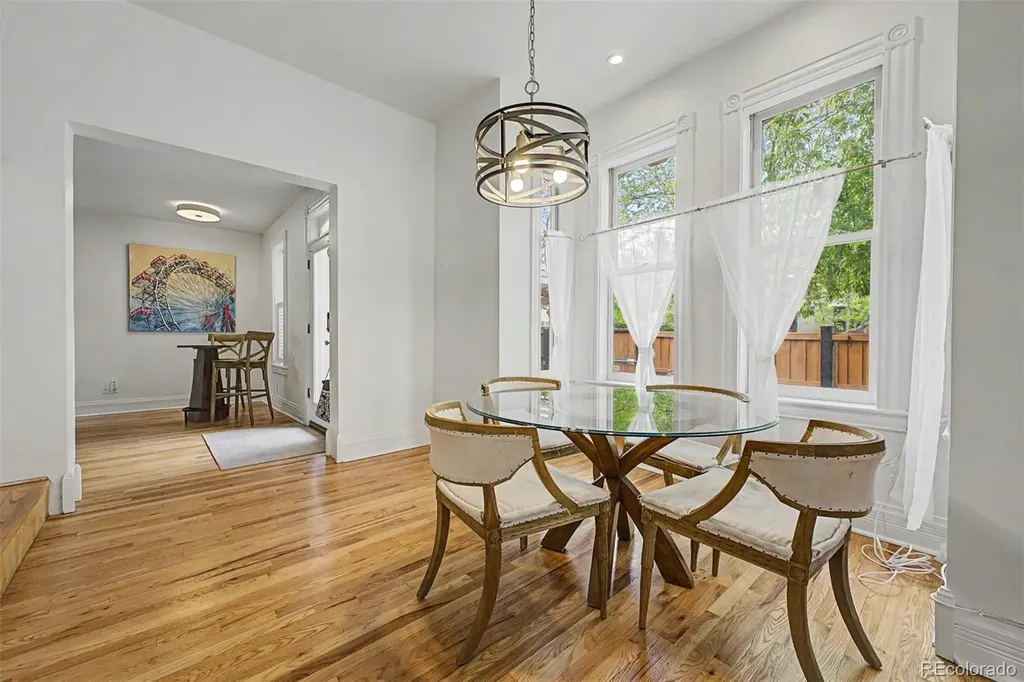 2504 Glenarm Place Denver CO 80205