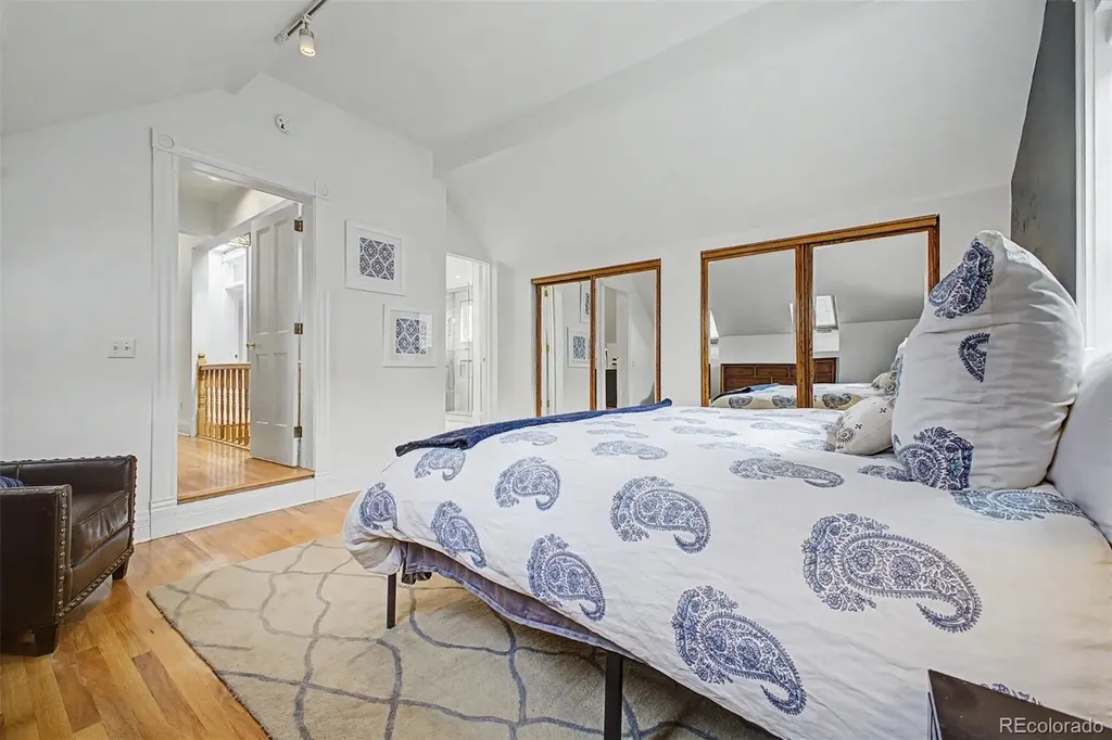 2504 Glenarm Place Denver CO 80205