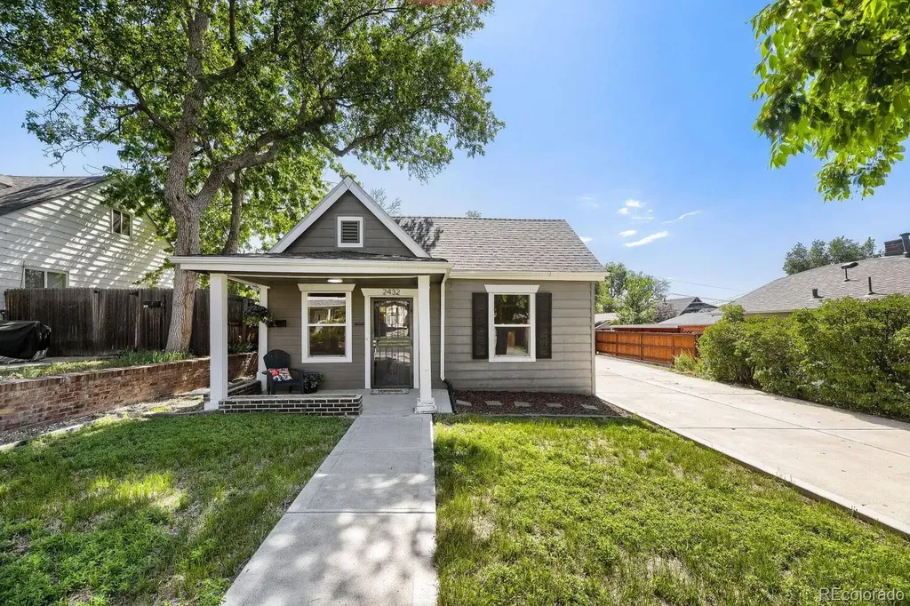 2432 Benton Street Edgewater CO 80214