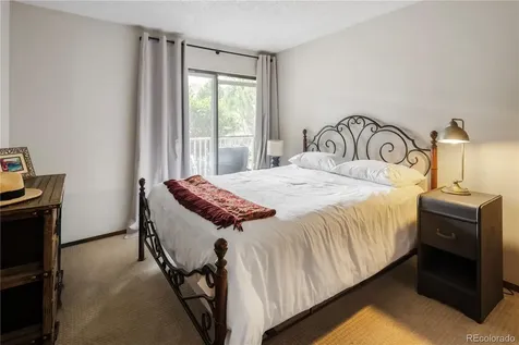 907 S Yampa Street Aurora CO 80017