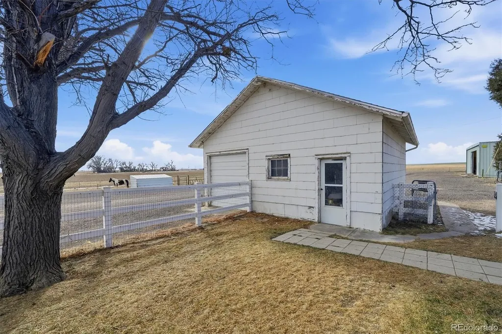 3127 County Road 49 Hudson CO 80642