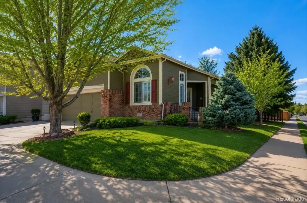 1494 Spotted Owl Way Littleton CO 80129