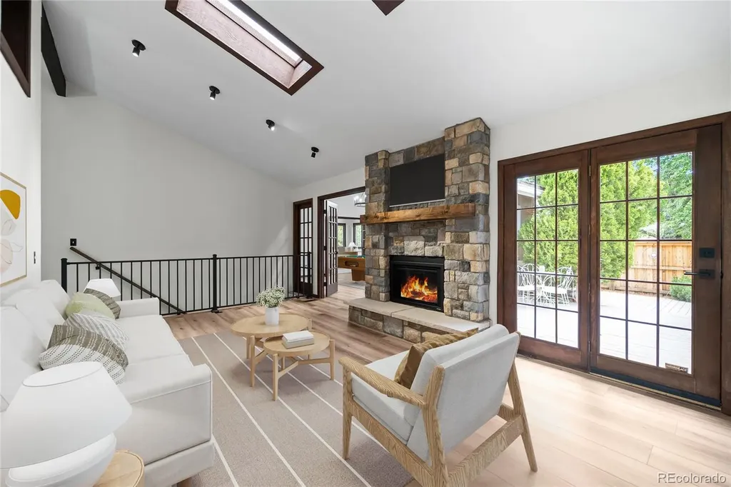 3702 S Mission Parkway Aurora CO 80013