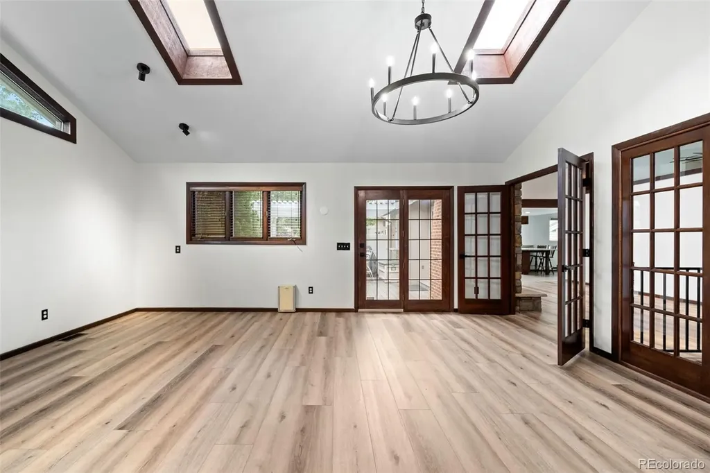 3702 S Mission Parkway Aurora CO 80013