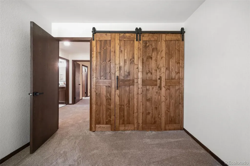 3702 S Mission Parkway Aurora CO 80013