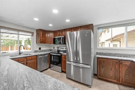 3702 S Mission Parkway Aurora CO 80013
