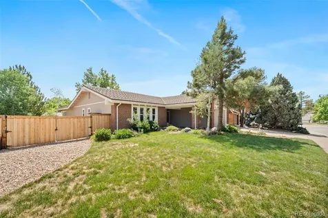 3702 S Mission Parkway Aurora CO 80013