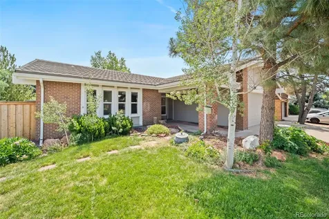 3702 S Mission Parkway Aurora CO 80013