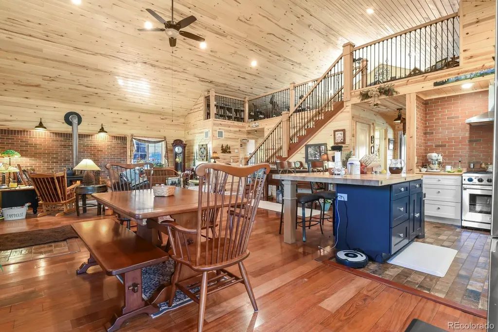 150 Julia Road Guffey CO 80820