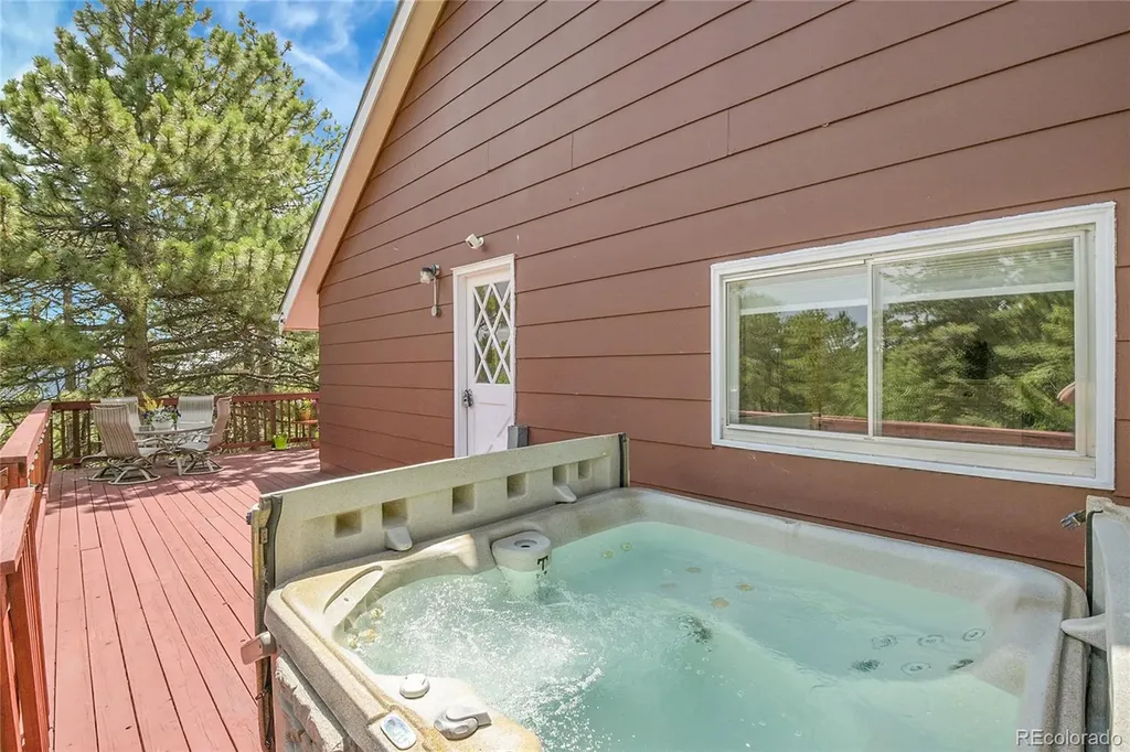 32187 Sylvan Road Golden CO 80403