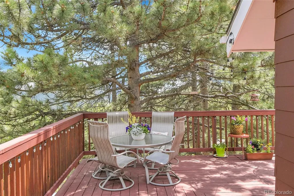 32187 Sylvan Road Golden CO 80403