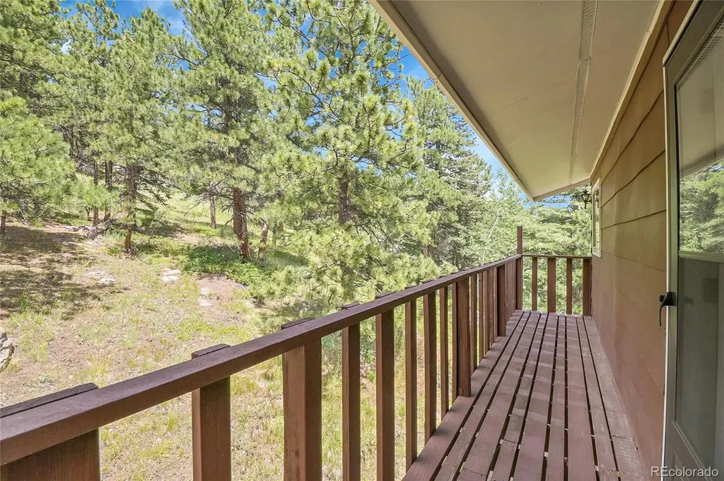 32187 Sylvan Road Golden CO 80403