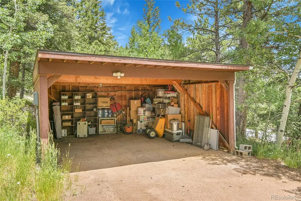 32187 Sylvan Road Golden CO 80403