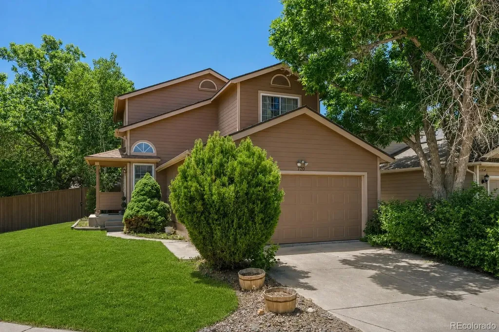 720 Walden Court Littleton CO 80126