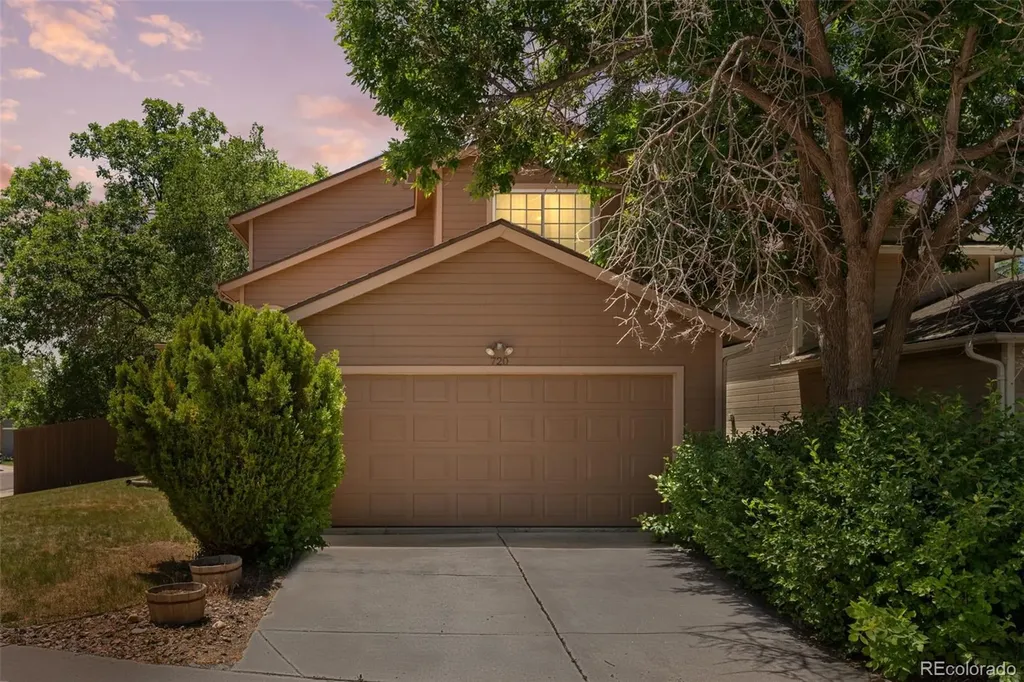720 Walden Court Littleton CO 80126