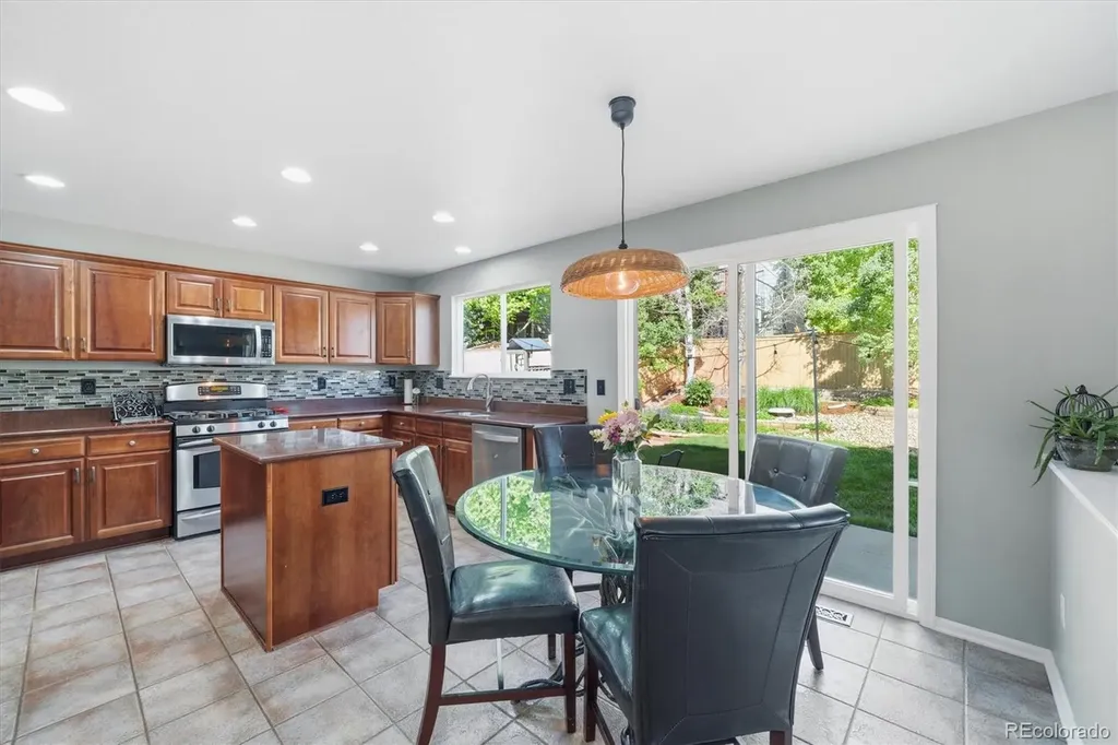 4579 Laurelglen Lane Highlands Ranch CO 80130