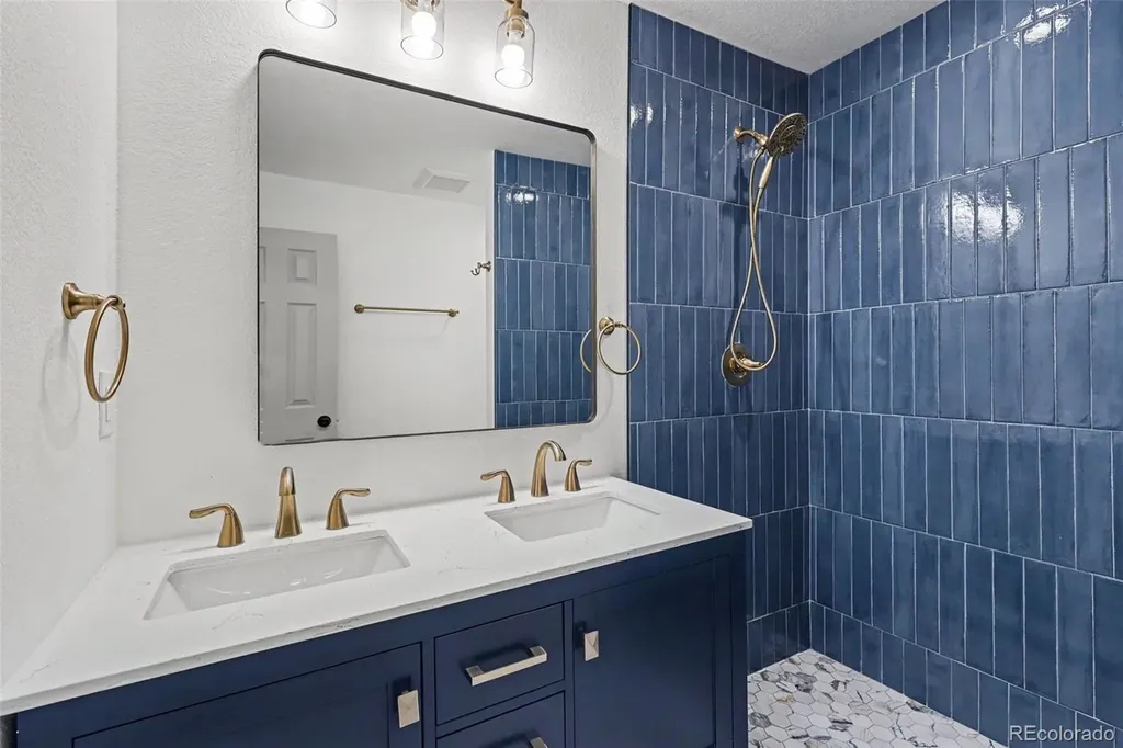 4770 E Amherst Avenue Denver CO 80222
