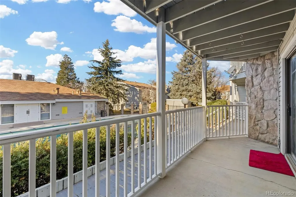 921 Walden Street Aurora CO 80017
