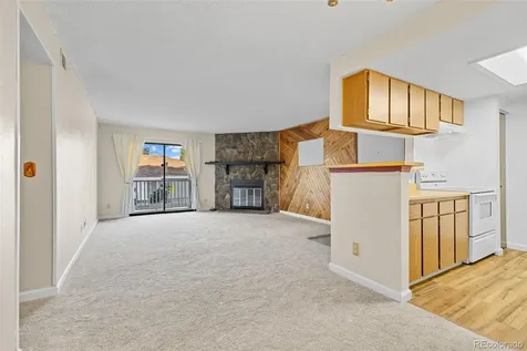 921 Walden Street Aurora CO 80017