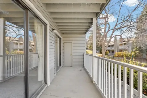 921 Walden Street Aurora CO 80017