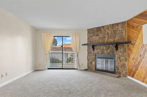 921 Walden Street Aurora CO 80017