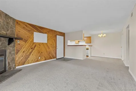 921 Walden Street Aurora CO 80017