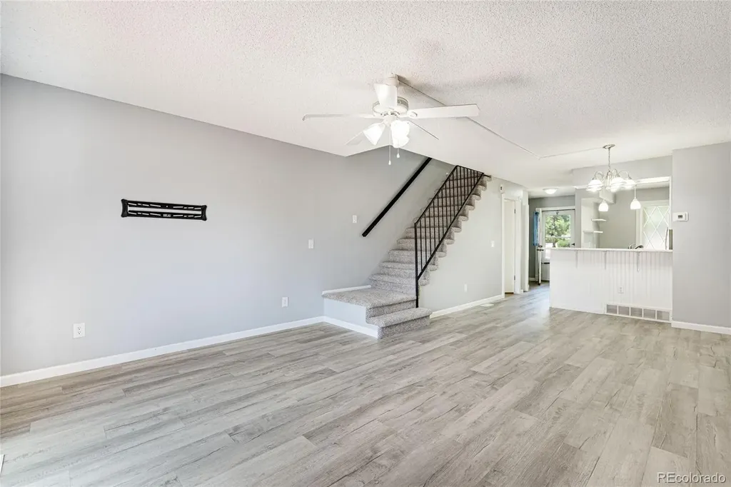 6712 S Holland Way Littleton CO 80128