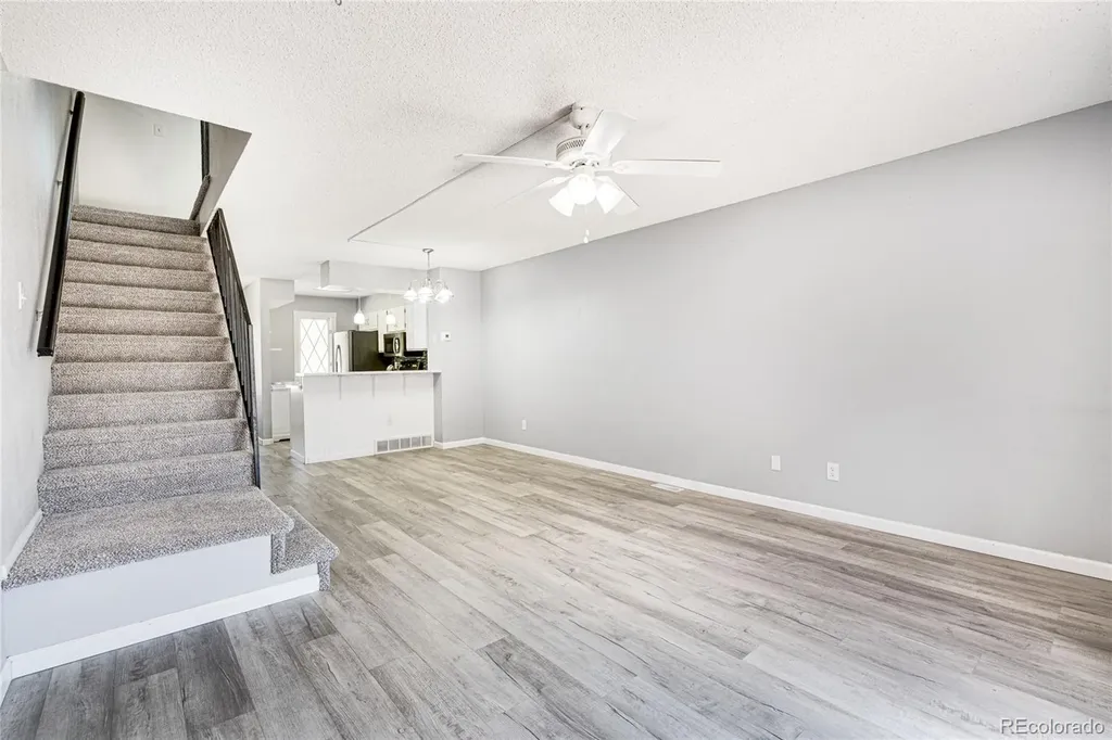 6712 S Holland Way Littleton CO 80128