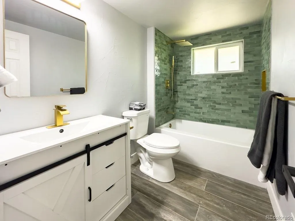 7336 S Elati Street Littleton CO 80120
