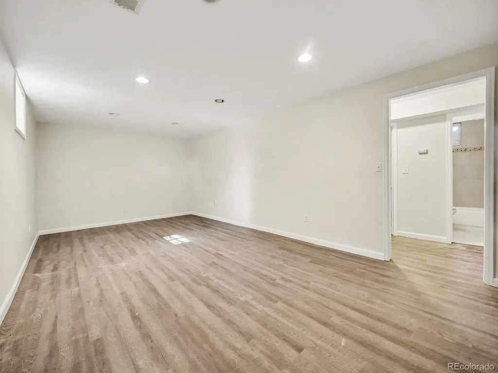 1635 S Cape Street Lakewood CO 80232