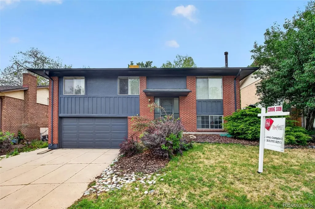 2189 S Coors Circle Lakewood CO 80228
