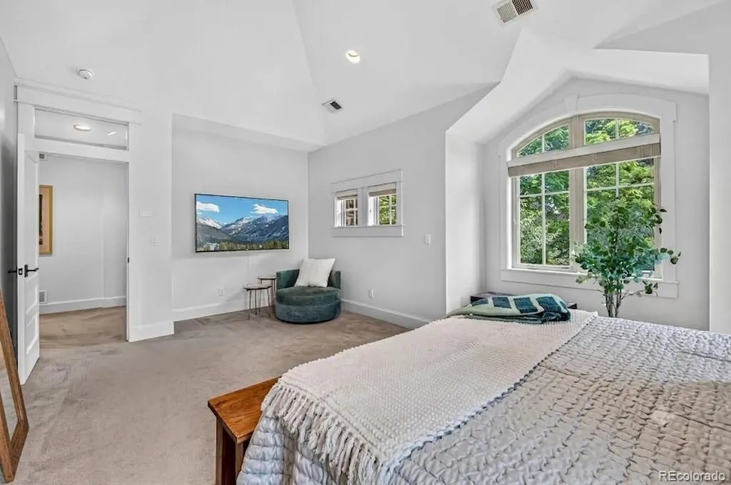 1635 Holly Street Denver CO 80220