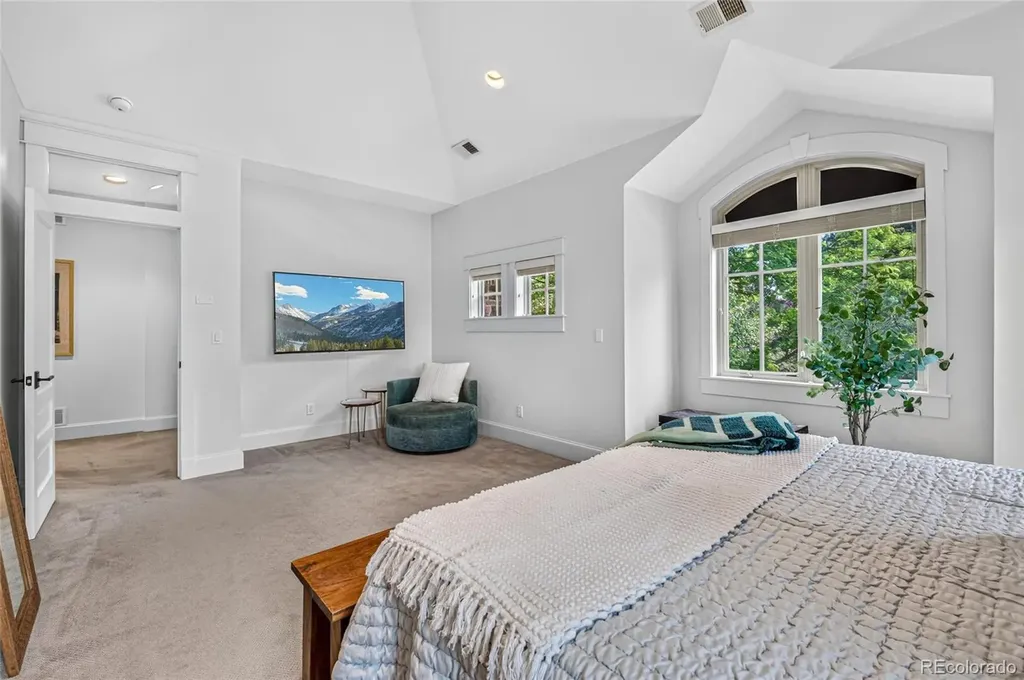 1635 Holly Street Denver CO 80220