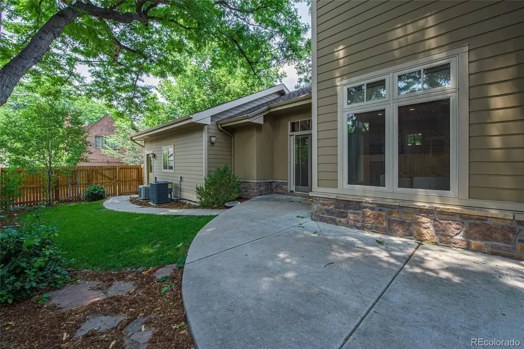 1635 Holly Street Denver CO 80220
