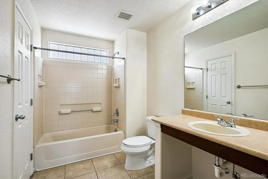 5206 Perth Court Denver CO 80249