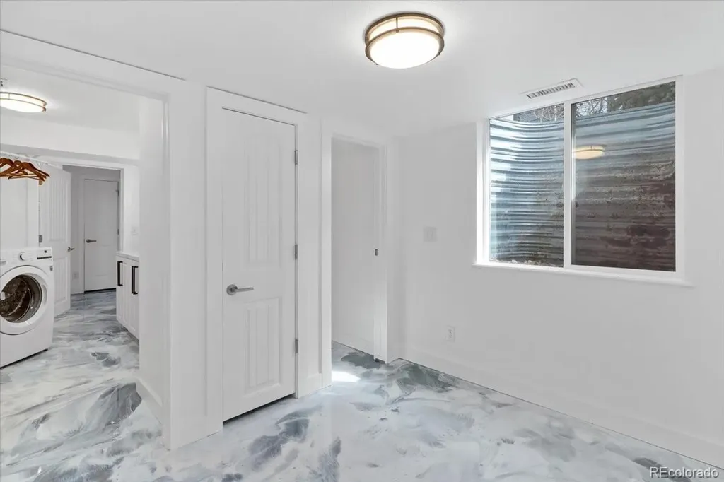 9421 Crestmore Way Highlands Ranch CO 80126