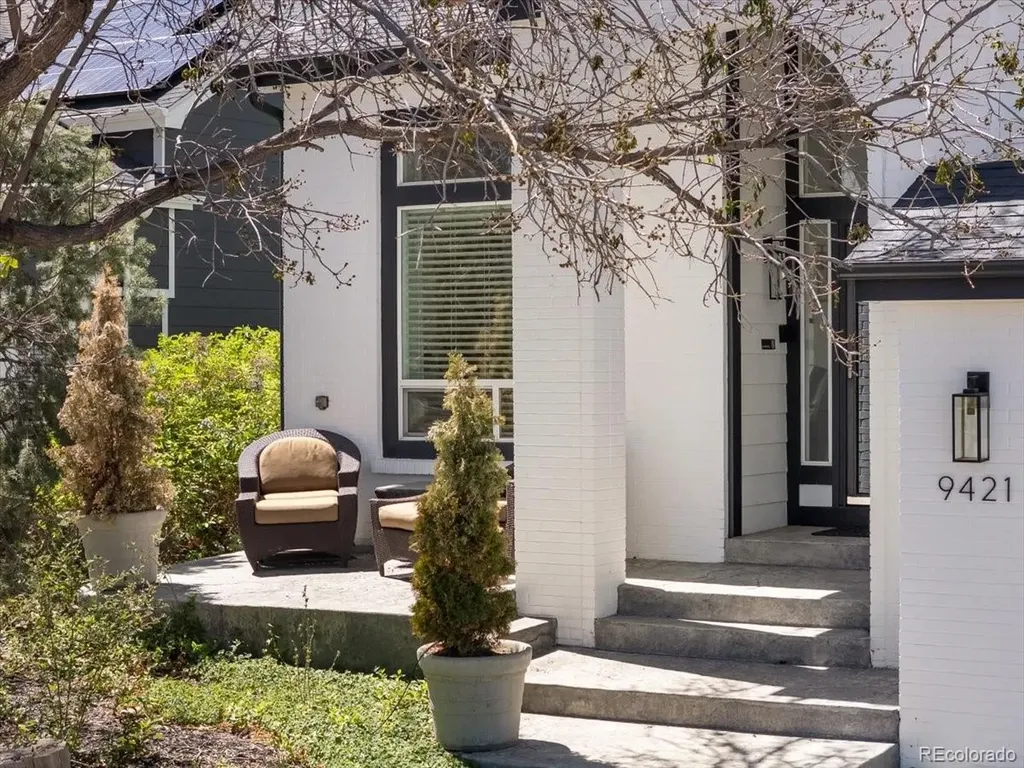 9421 Crestmore Way Highlands Ranch CO 80126