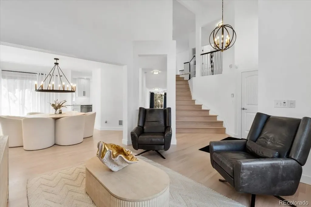 9421 Crestmore Way Highlands Ranch CO 80126